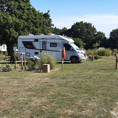 Camping Les Brillas Les Moutiers Luaran gambar