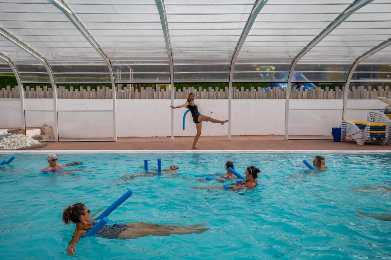 Camping Les Brillas Les Moutiers Luaran gambar