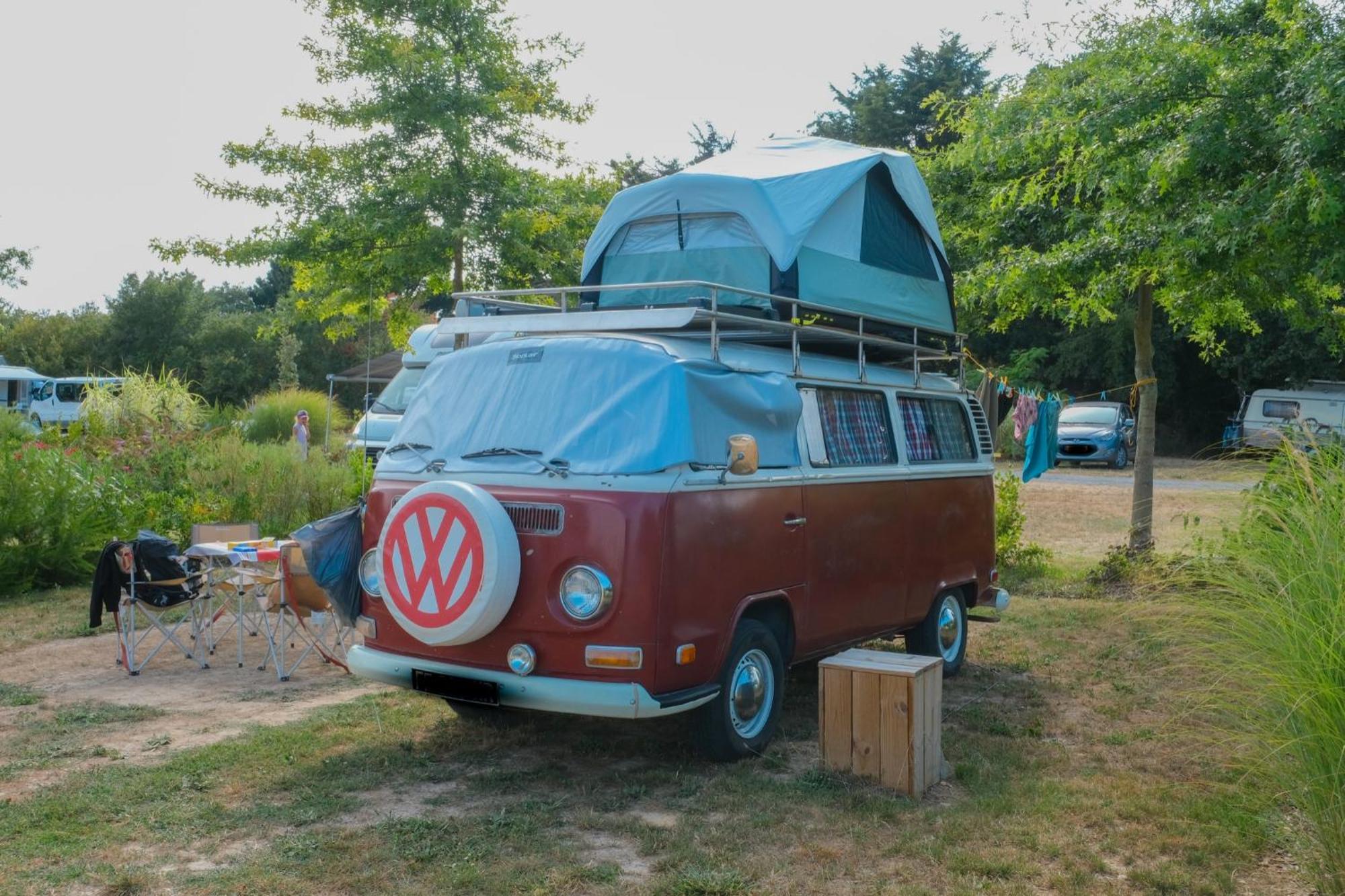 Camping Les Brillas Les Moutiers Luaran gambar